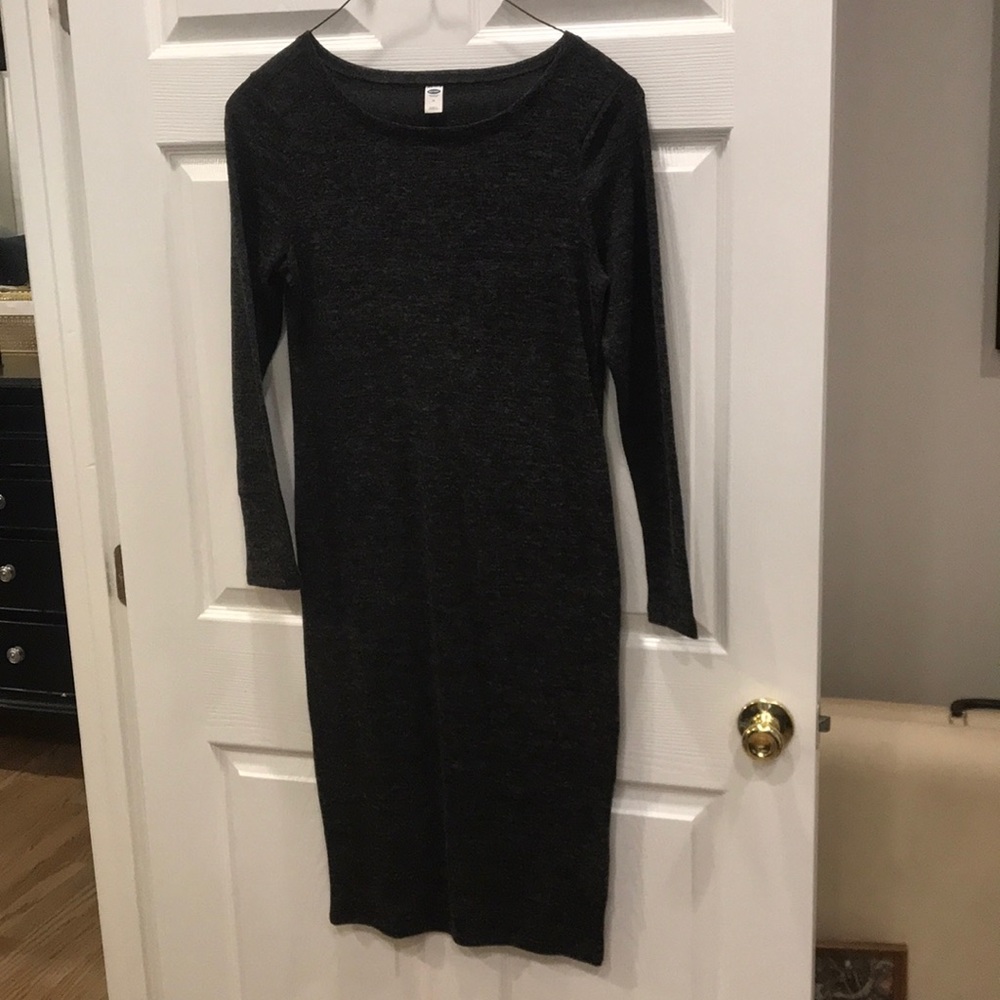 Very cute dress.